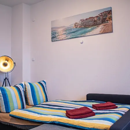 Apartmán Bis 5 Personen, Parkplatz, Arbeitsplatz