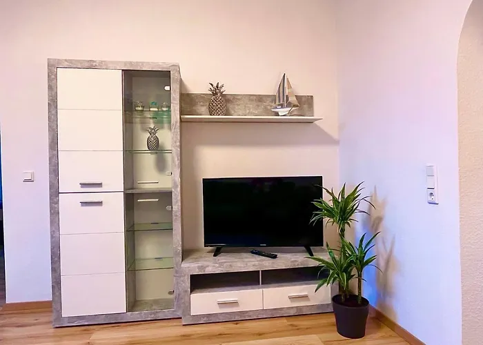 Bis 5 Personen, Parkplatz, Arbeitsplatz