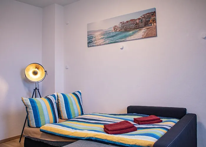 Apartmán Bis 5 Personen, Parkplatz, Arbeitsplatz