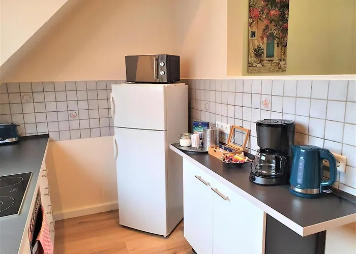 Bis 5 Personen, Parkplatz, Arbeitsplatz