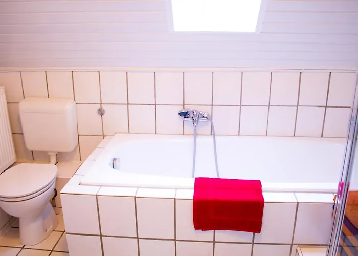 Bis 5 Personen, Parkplatz, Arbeitsplatz * 졸링겐